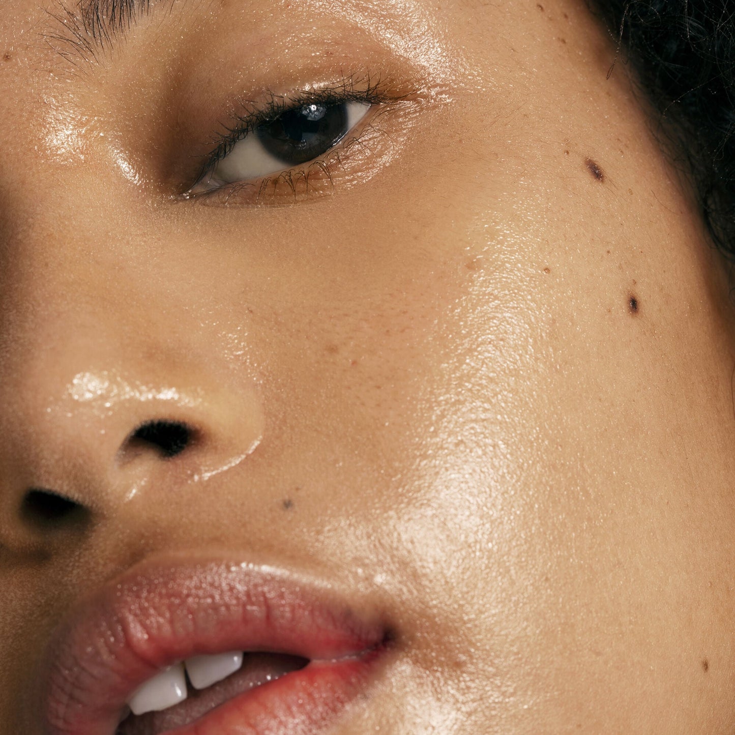 pure-skin-toner-e3 0122_Elf-Pure_Cindy_002_IGF.jpg