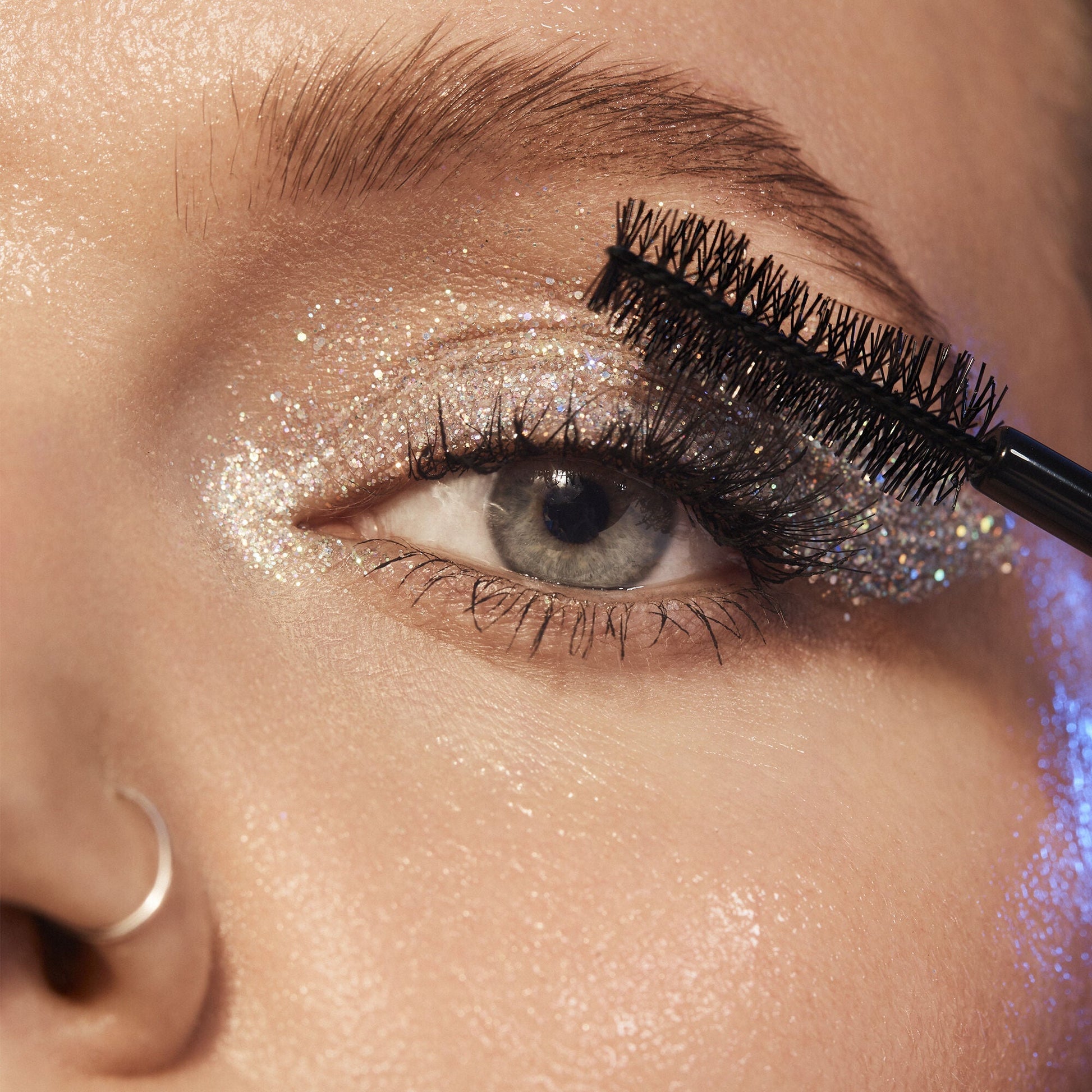 big-mood-waterproof-mascara-u8 013121_ToveLo_Mascara_0385_IGF_1_55f9a52b-3628-4190-803b-2260ed81d014.jpg