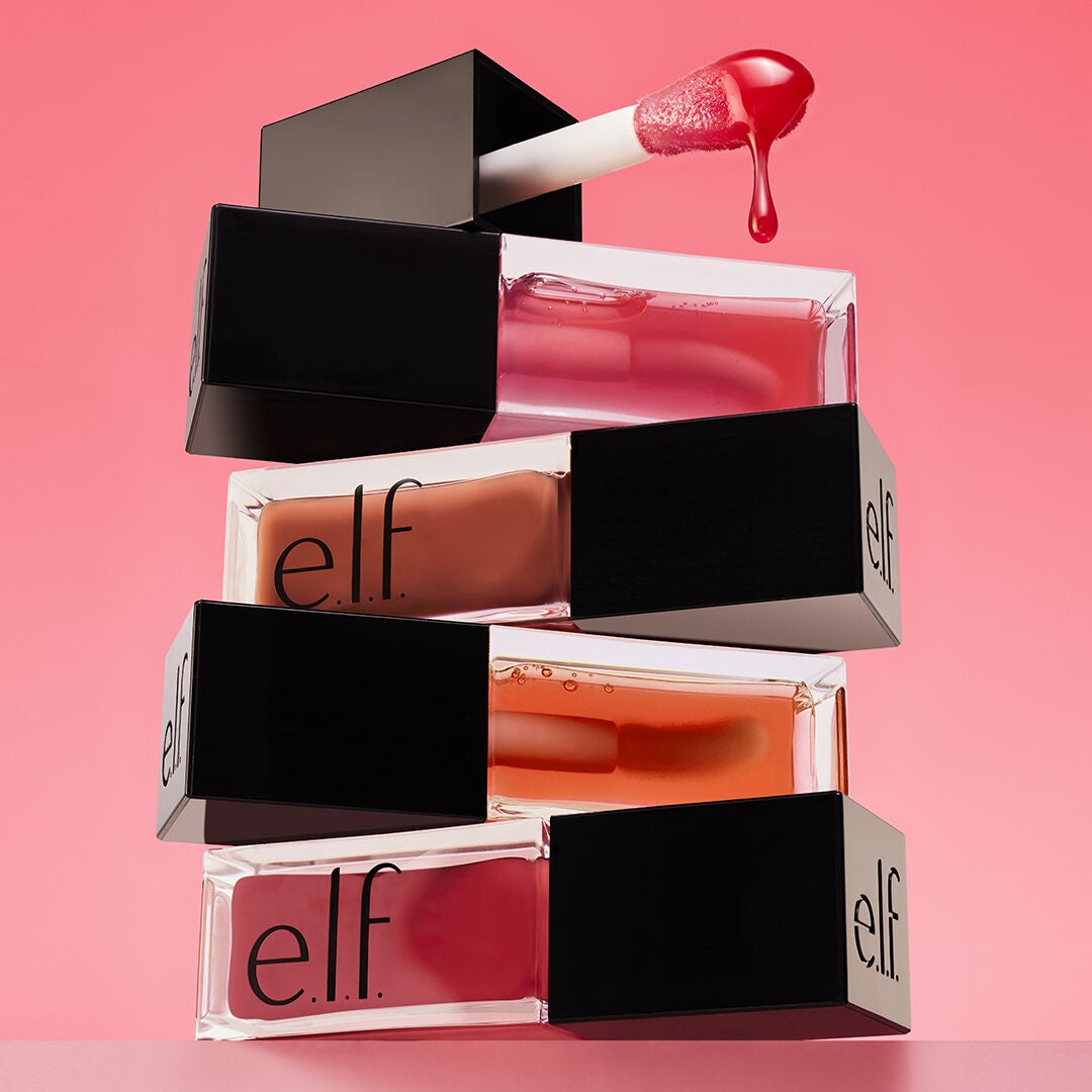 glow-reviver-lip-oil-w1 053023_SL_GlowRev_Fam_FOCUSSTACK-2RGB_IGF_a02f77a9-bf07-4a60-8c73-7b207cf9f12d.jpg