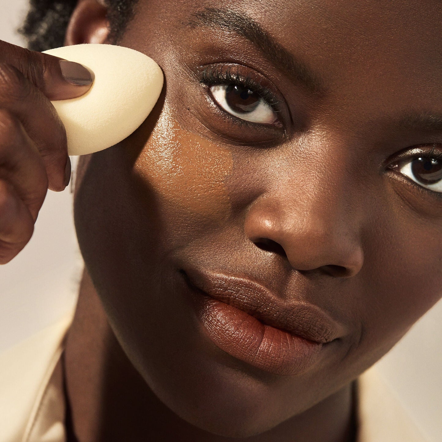 camo-concealer-sponge-i9 07292020_Wemi_HydratingCamo_1765_V4_IGF.jpg