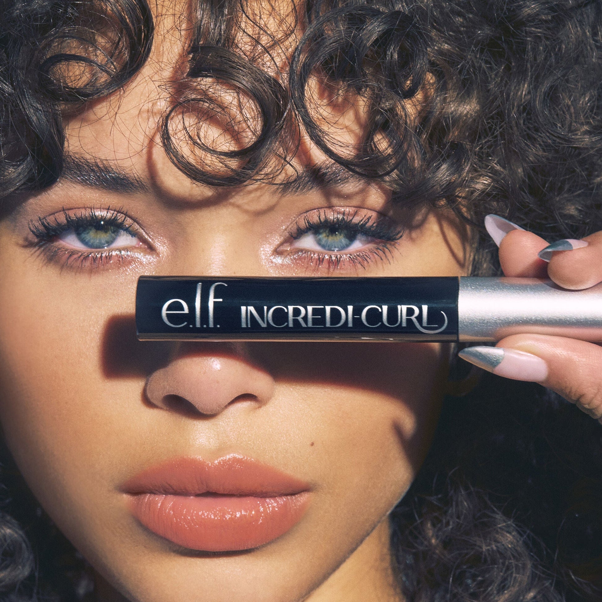 incredi-curl-mascara-p3 100724_elf_Alexa_IncrediCurl_After_0473_FINAL_V1_RGB_IGF_4909dedf-6085-4b66-b6fa-23af48640378.jpg