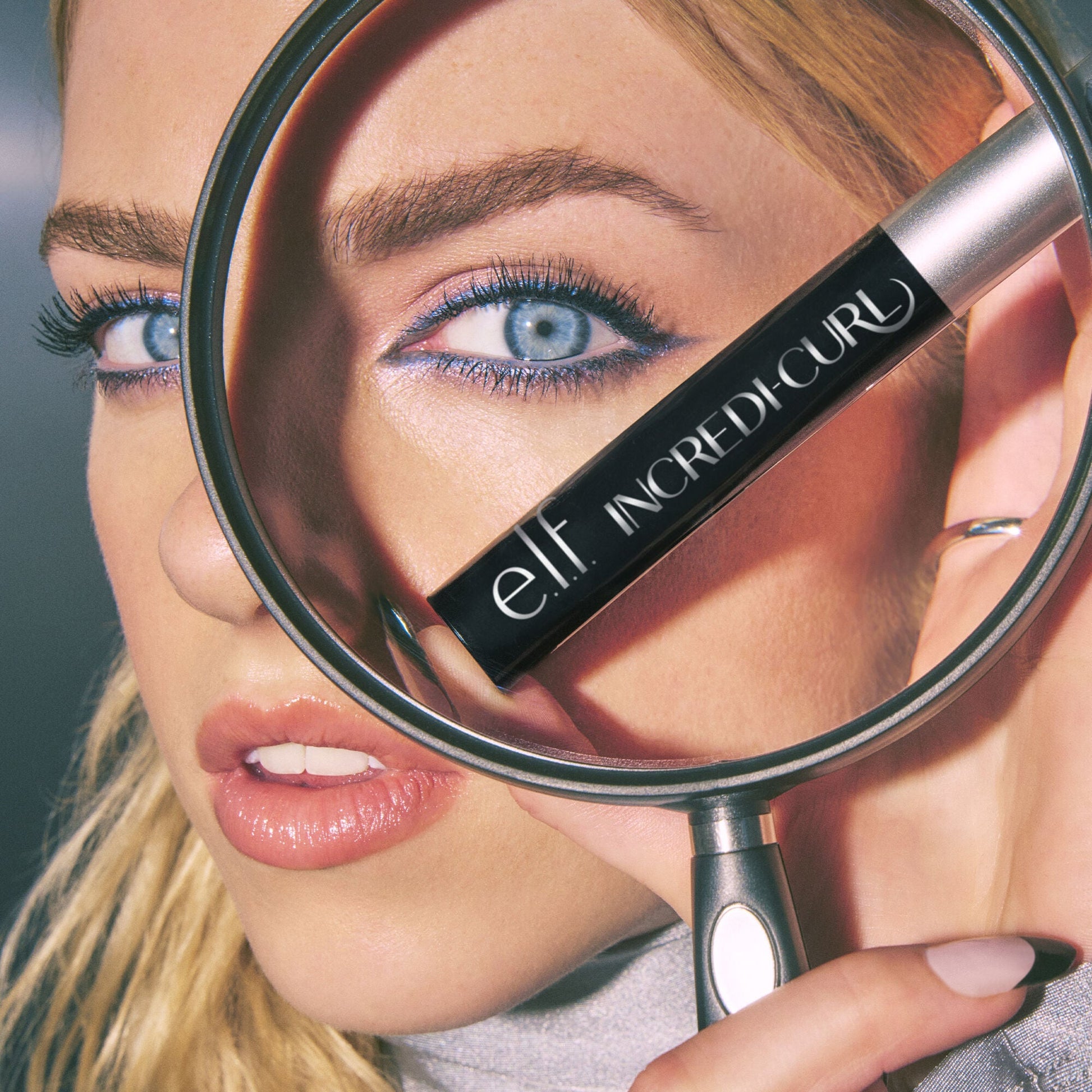 incredi-curl-mascara-p3 100724_elf_Xara_IncrediCurl_Kohl_1042_FINAL_RGB_IGF_b7d69f32-2bfe-4654-b346-05661c4e9655.jpg