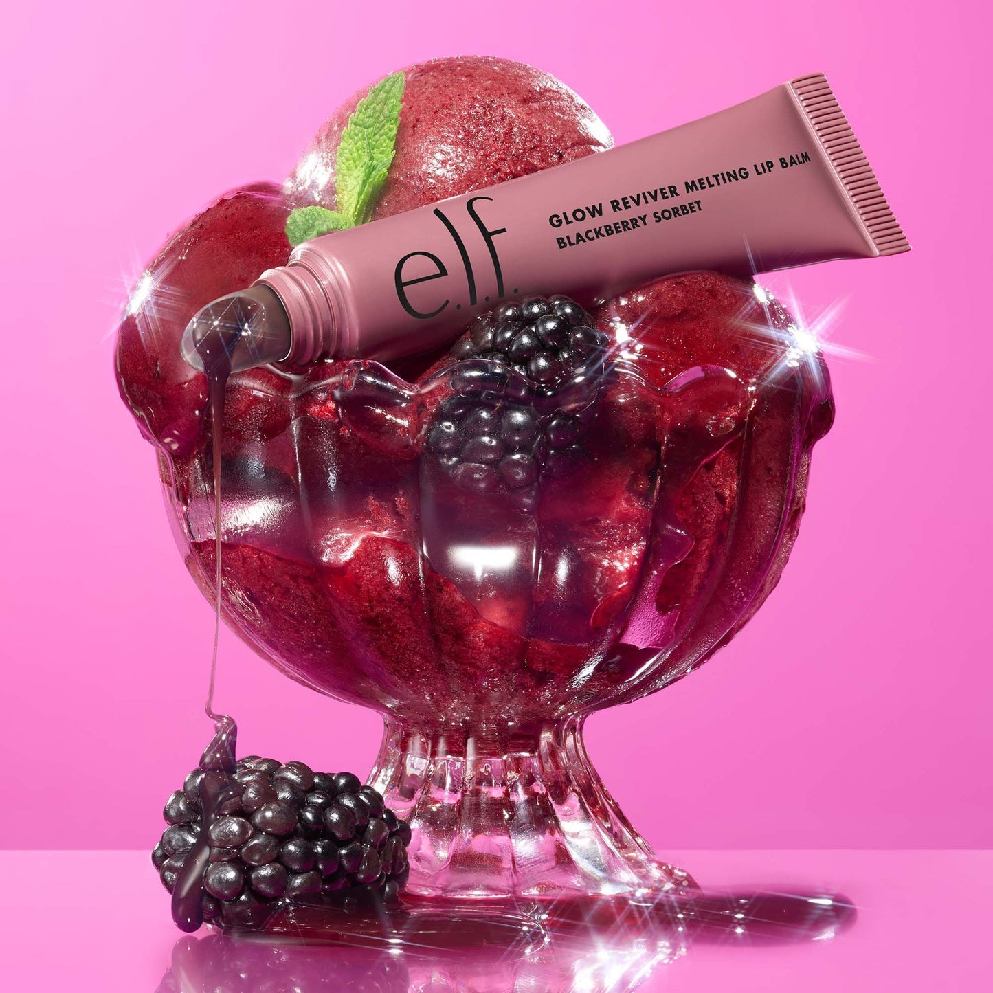 glow-reviver-melting-lip-balm-e8 101624_SL_GRLB_IGF_B_IGFlackB_IGFerry_097_OPITION_2_FOCUS_STACK_FINAL_RGB_IGF.jpg
