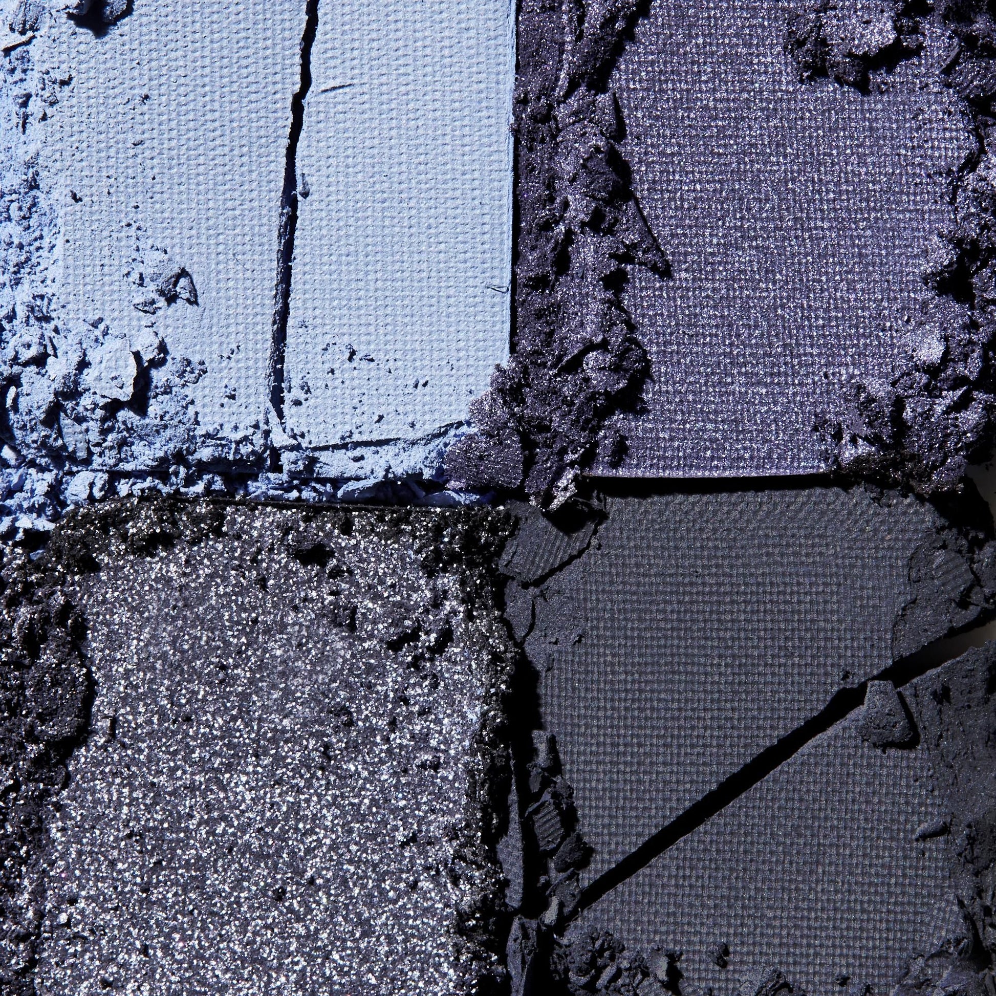 bite-size-eyeshadow-n9 29927_BiteSizeShadowAcaiYou_004_2000x2000_crop.jpg