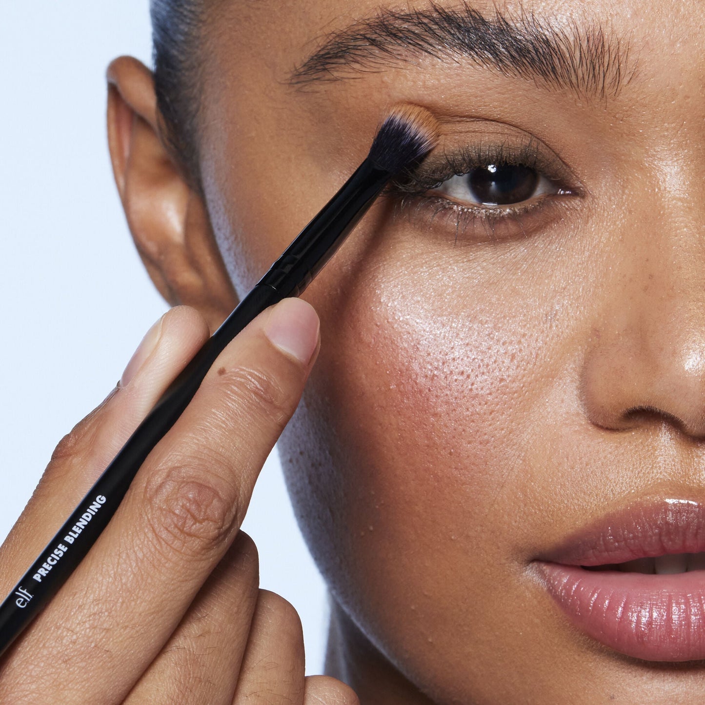 precise-blending-brush-n9 81284_Tapered_Blending_Brush.jpg