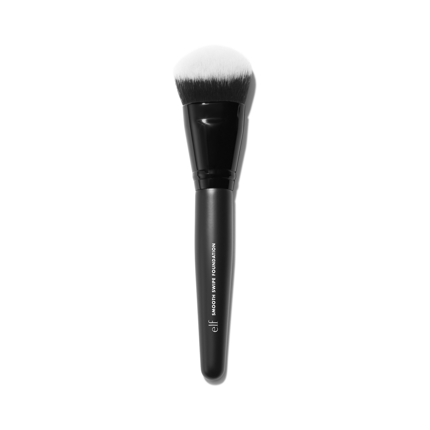 smooth-swipe-foundation-brush-q0 81456_Closed_V2_R.png