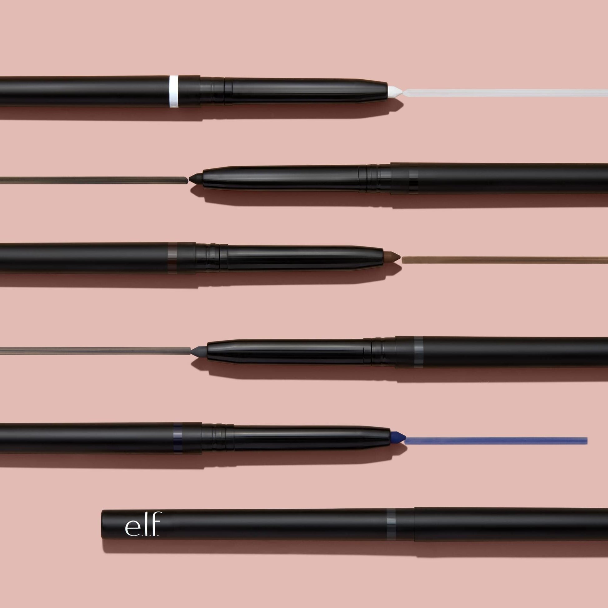 no-budge-retractable-eyeliner-a4 eyeliner_nonbudge_SL_98658_IGF_58d94717-4c05-4ac8-9416-4c660d2a6883.jpg